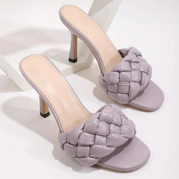 Muted lilac mule heels - Picture 6 of 10